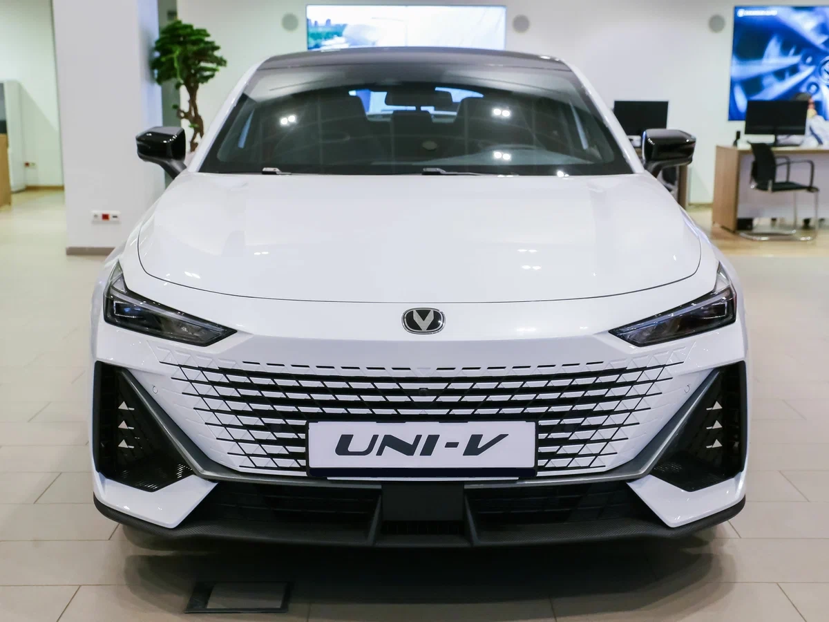 Changan UNI-V - Изображение №5