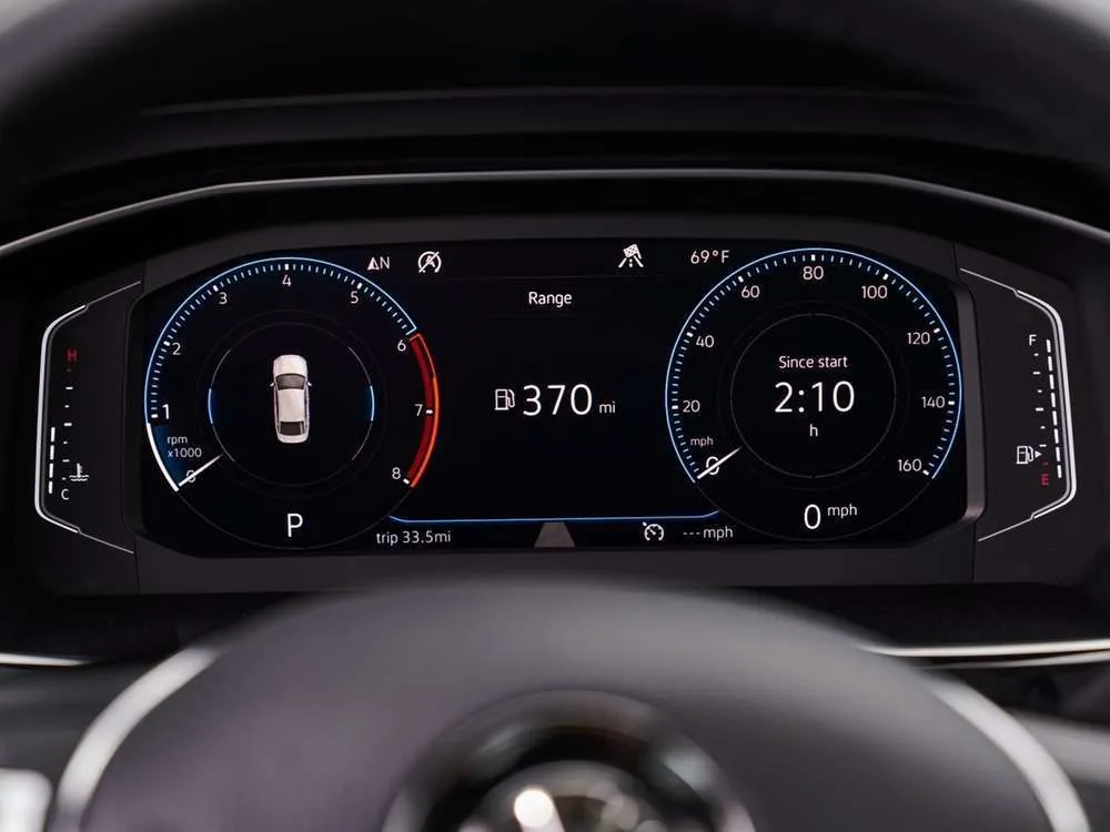 Volkswagen Jetta - Изображение №8