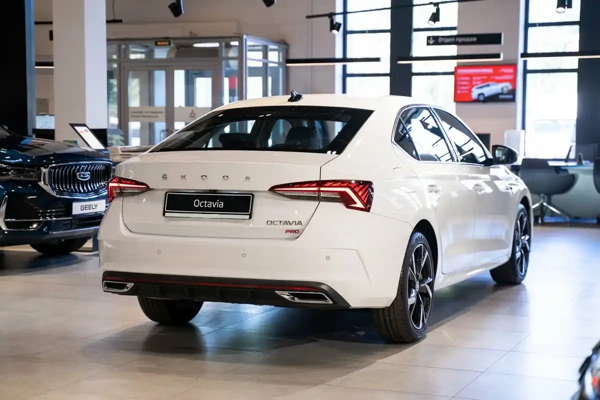 Skoda Octavia - Изображение №3