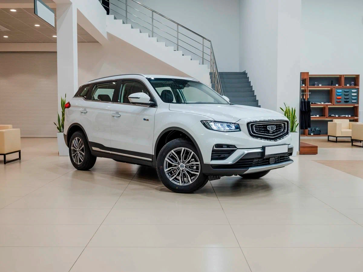 Новый авто Geely Atlas Pro в кредит