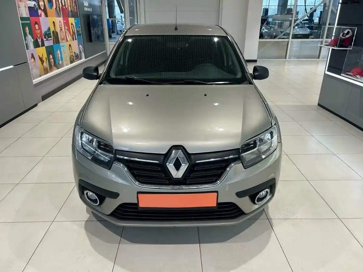 Автомобили Renault Logan по сниженной цене