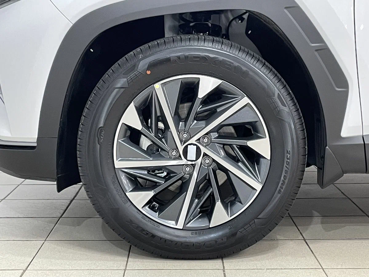 Hyundai Tucson - Изображение №9