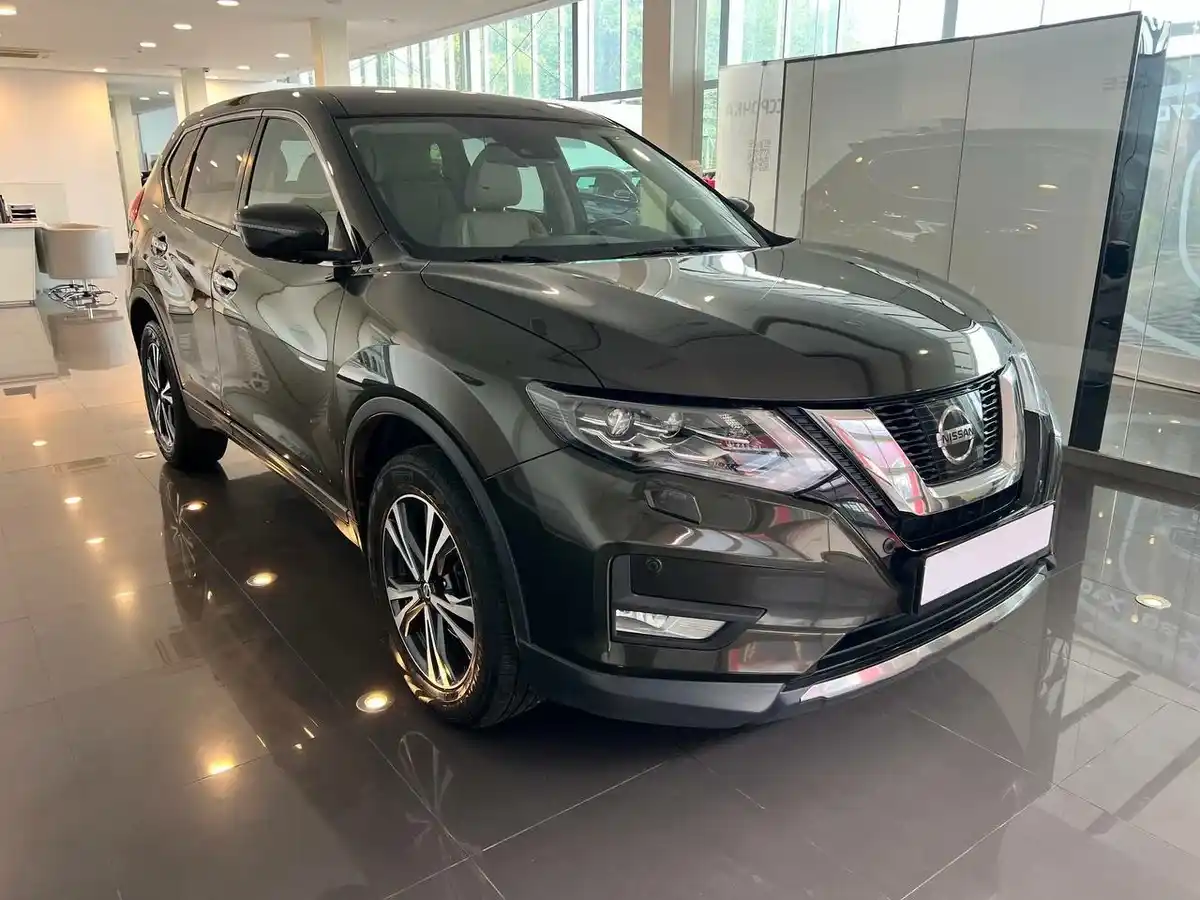 Новый авто Nissan X-Trail в кредит