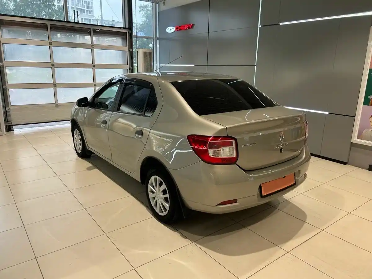 Renault Logan - Изображение №6