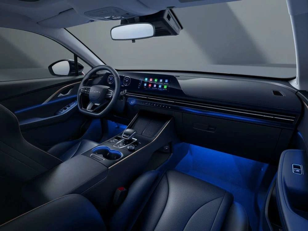 Omoda C5 - Изображение №15