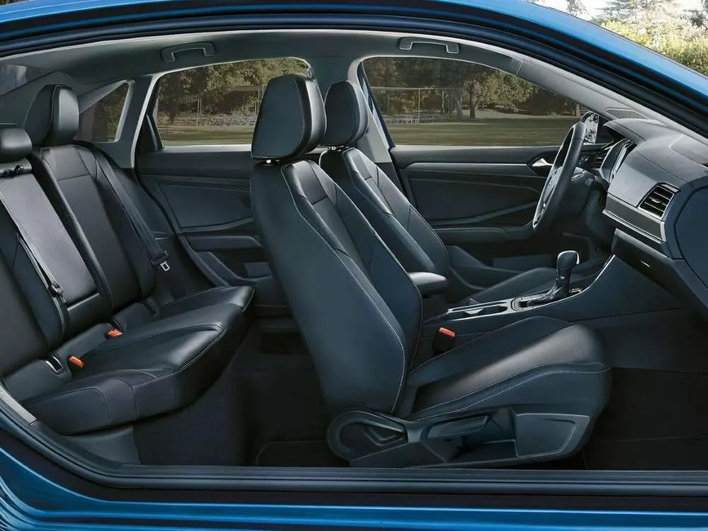 Volkswagen Jetta - Изображение №9