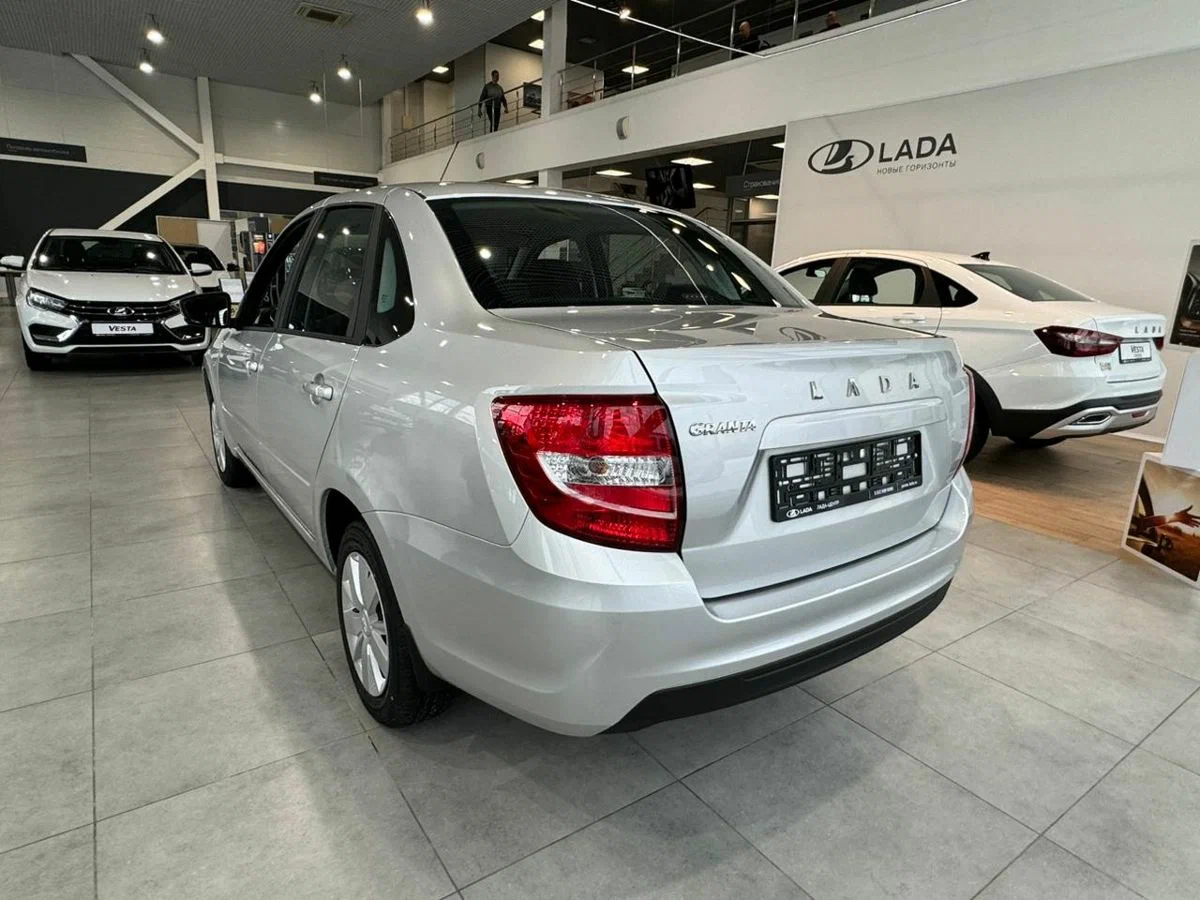 Новый авто Lada Granta Седан в кредит