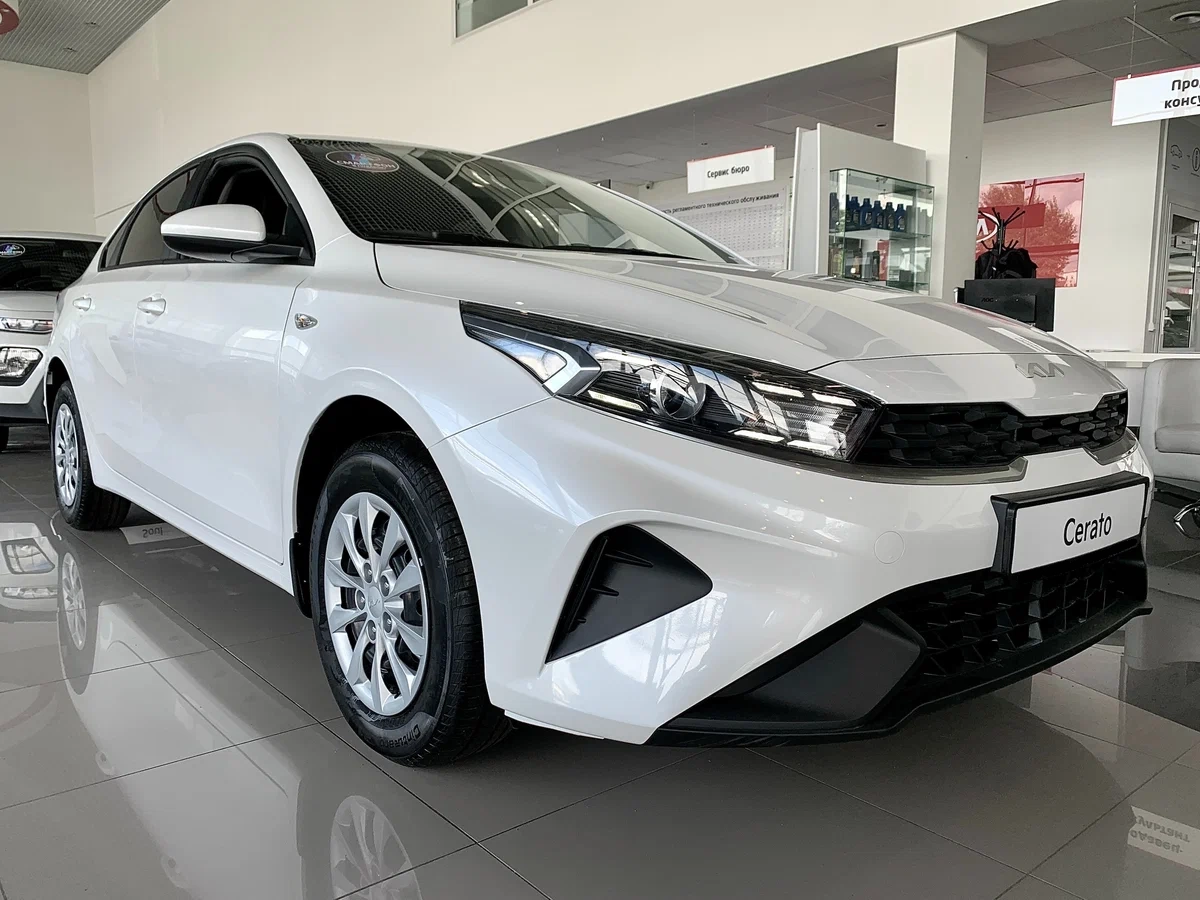 Автомобили KIA Cerato по сниженной цене