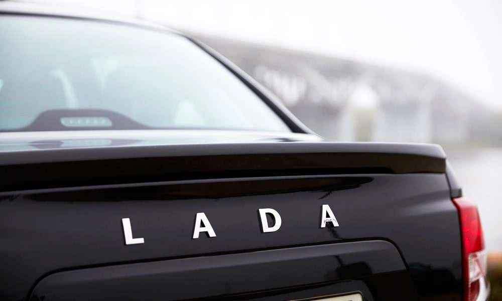 Lada Granta Sport Лифтбек - Изображение №15