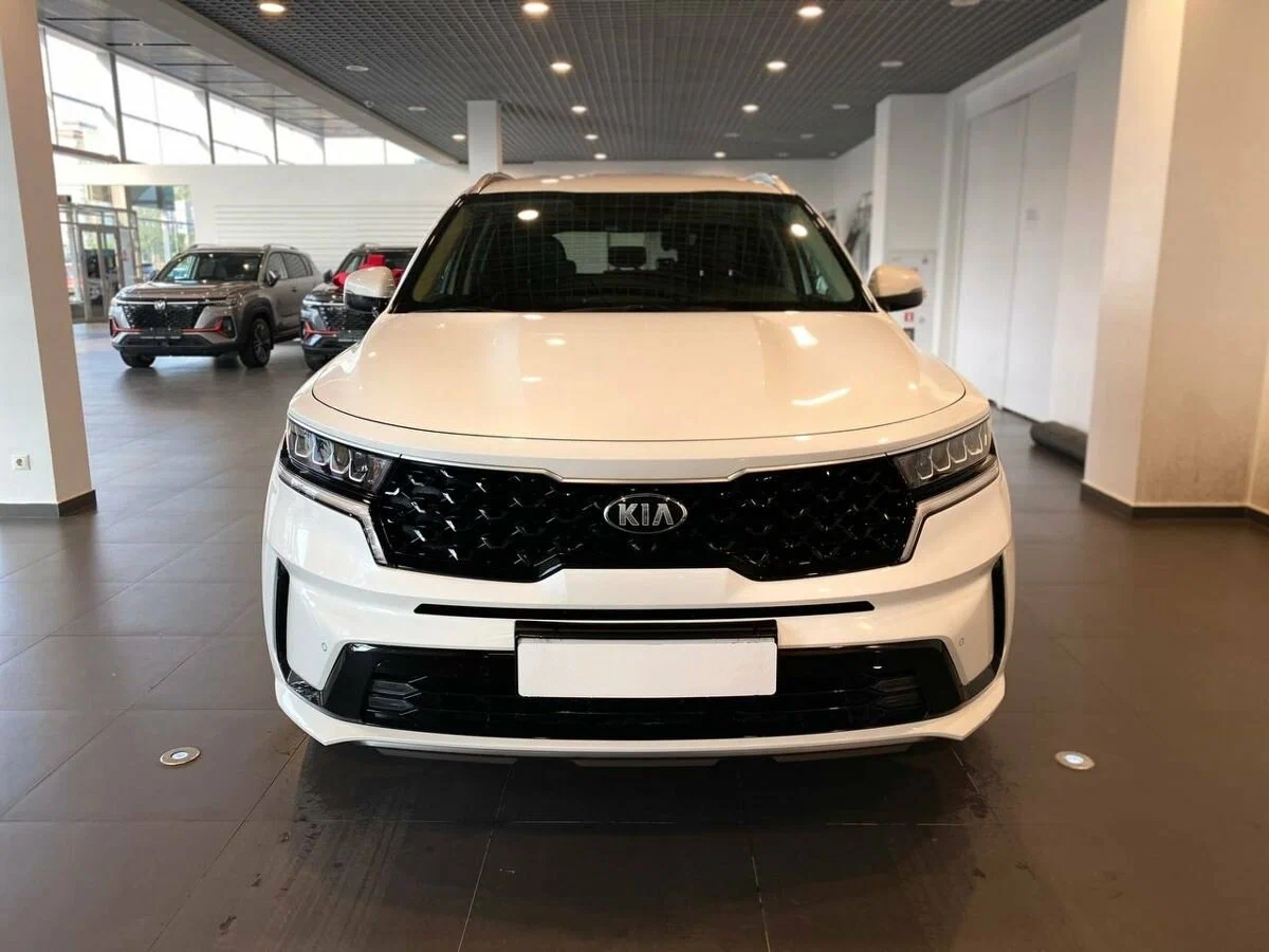 Автомобили KIA Sorento по сниженной цене