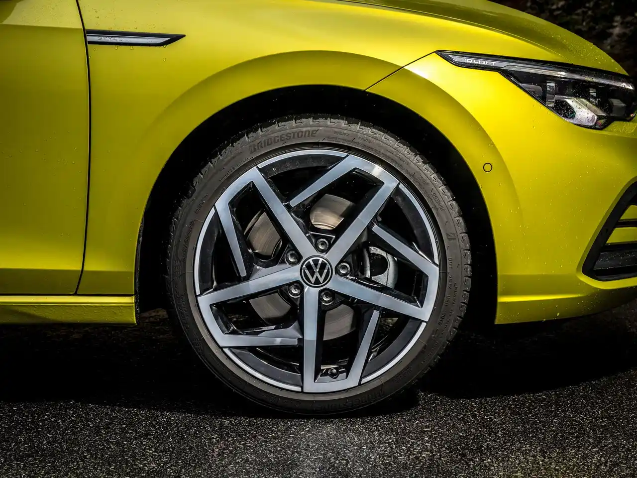 Volkswagen Golf - Изображение №11