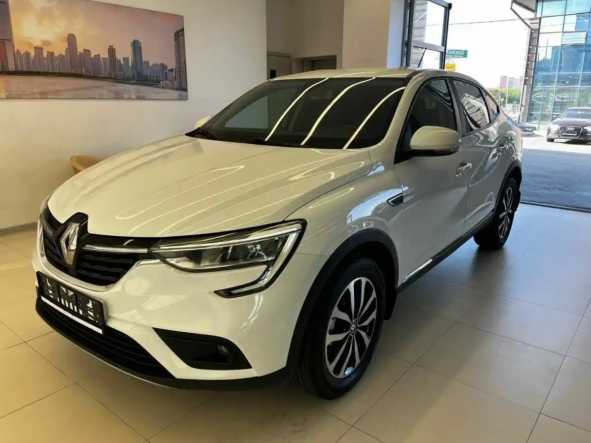 Купить Renault Arkana в Тюмени