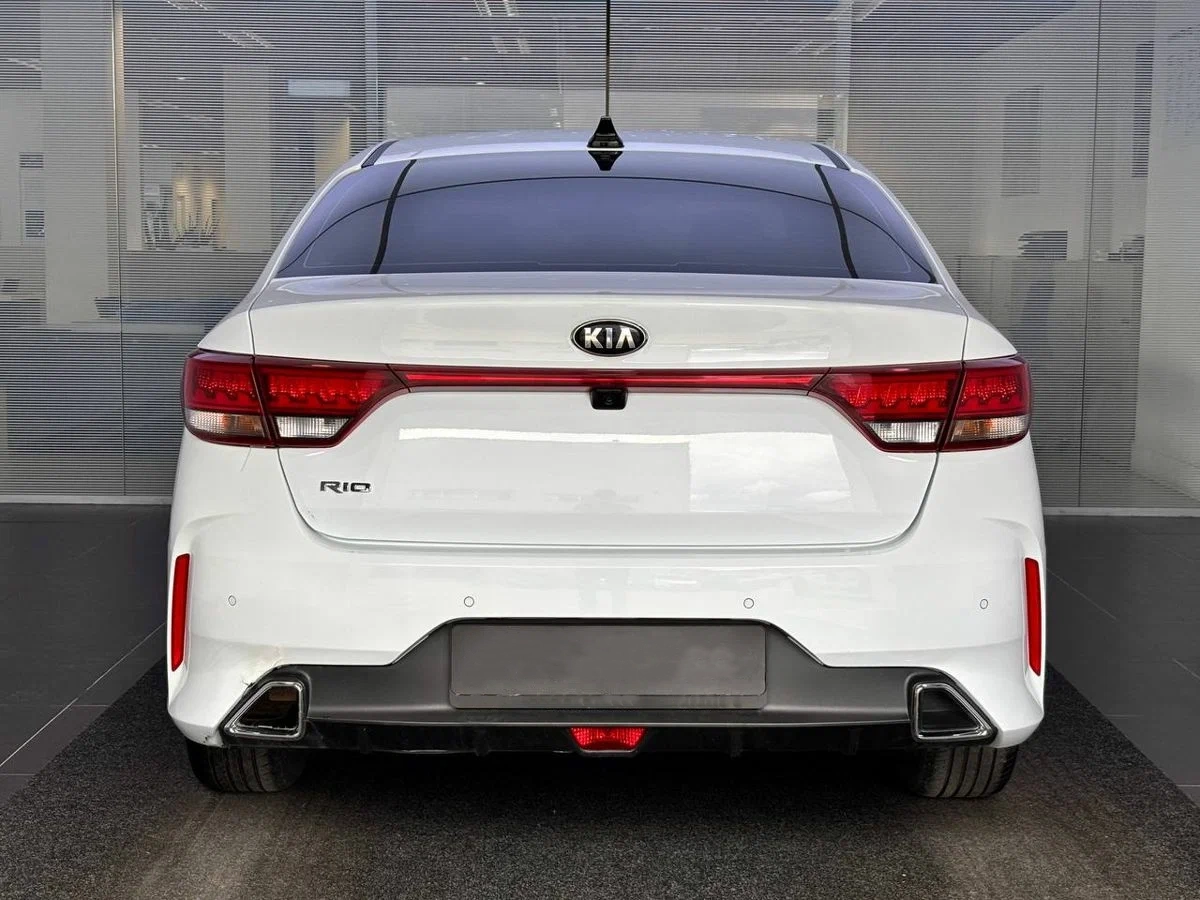 KIA Rio - Изображение №5