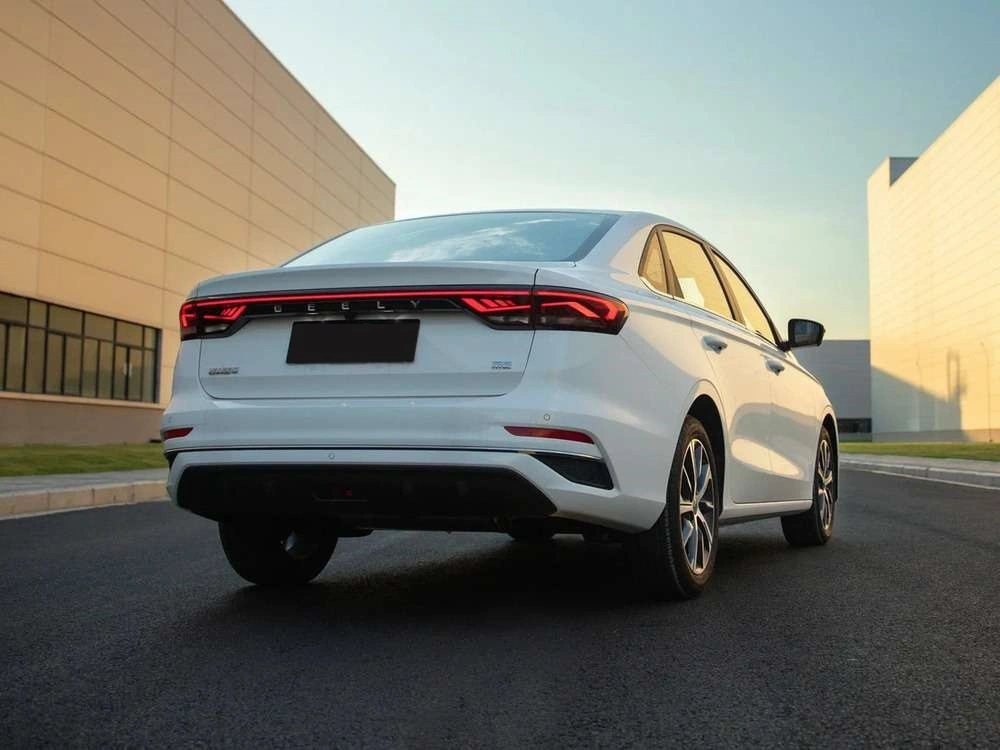 Geely Emgrand - Изображение №12