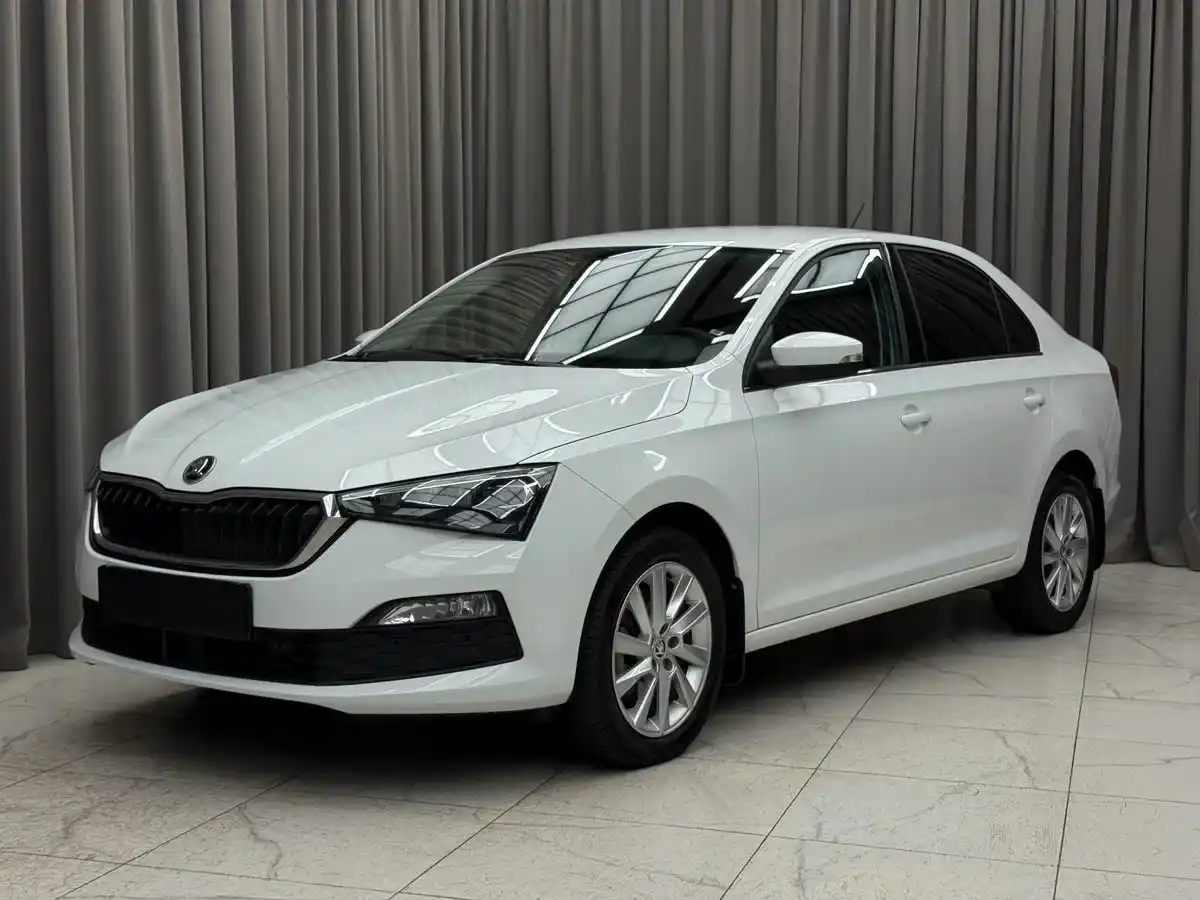 Купить Skoda Rapid в Тюмени