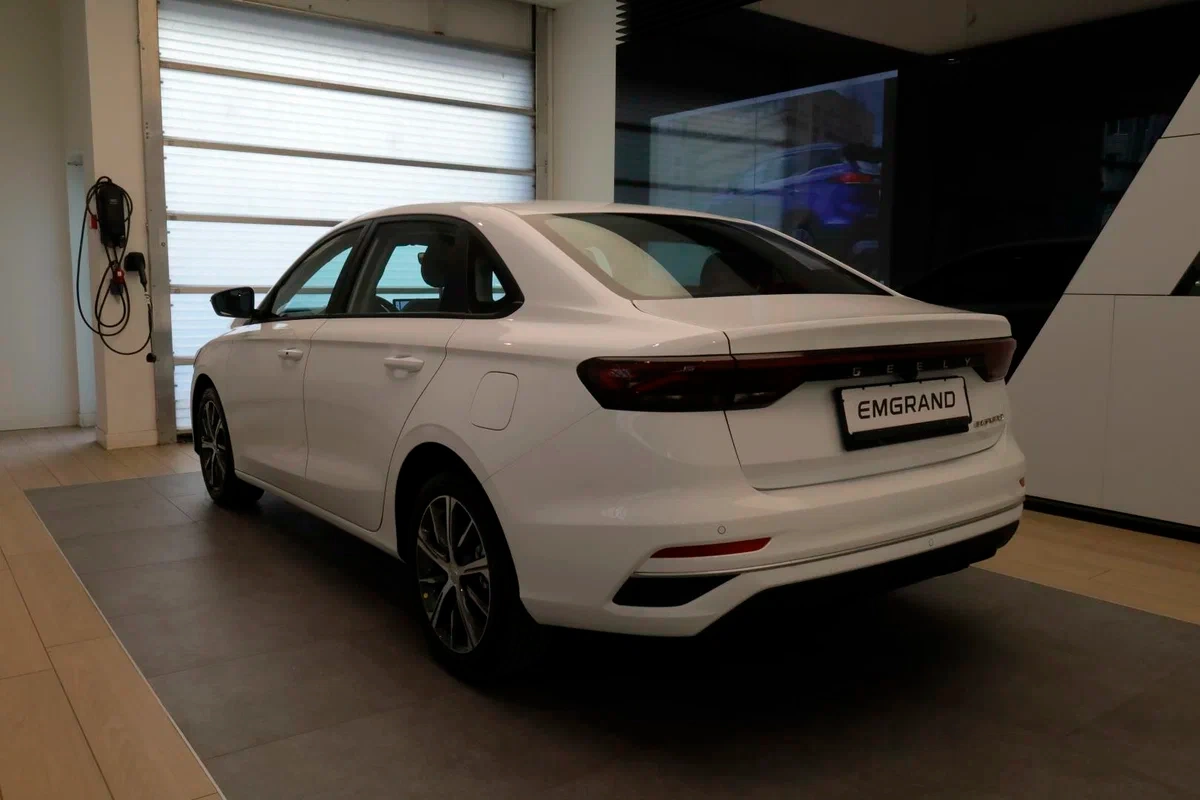 Geely Emgrand - Изображение №3
