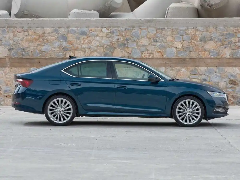 Skoda Octavia - Изображение №14