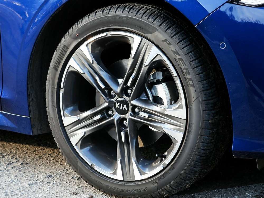 KIA K5 - Изображение №12
