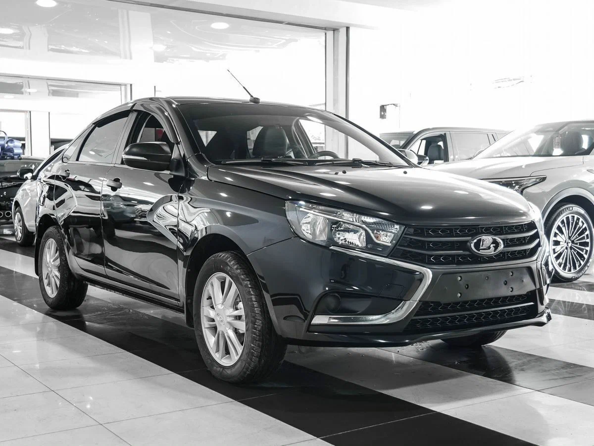 Купить Lada Vesta CNG в Тюмени