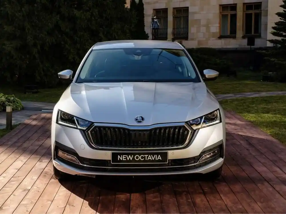 Skoda Octavia - Изображение №7