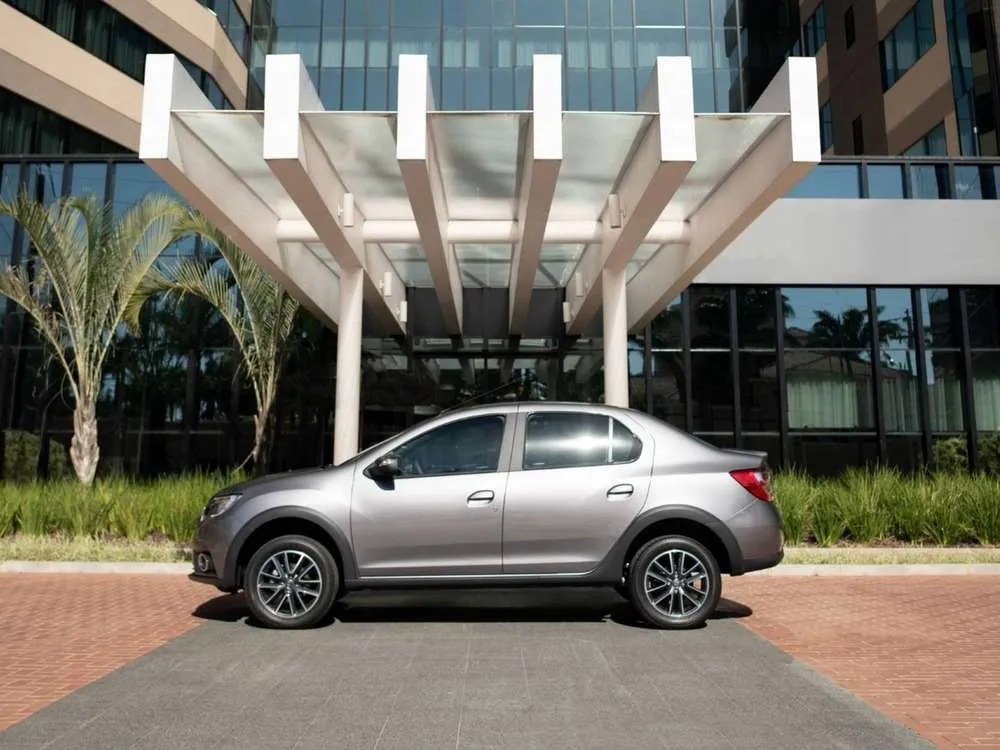 Renault Logan - Изображение №13