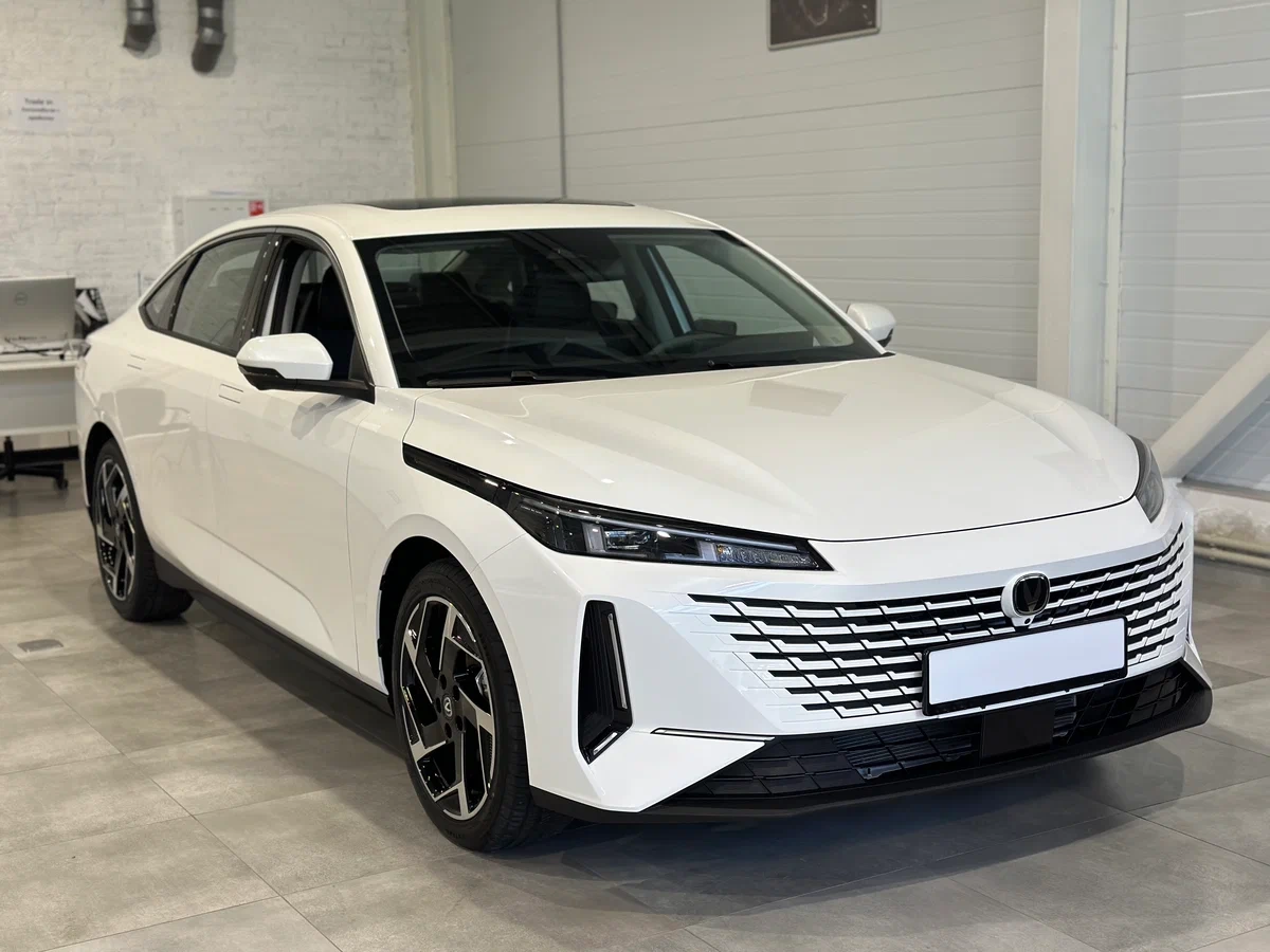 Купить Changan Lamore в Тюмени