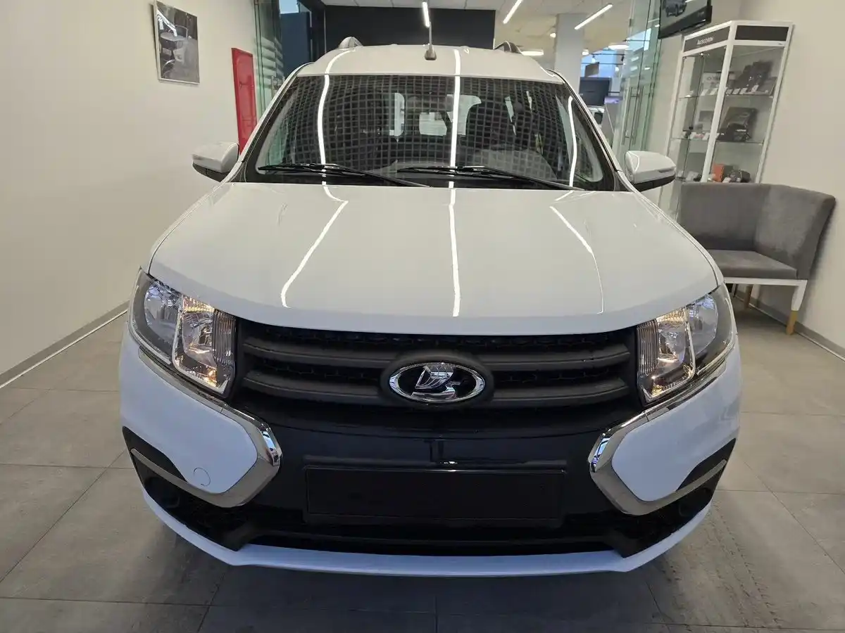 Lada Largus CNG - Изображение №4