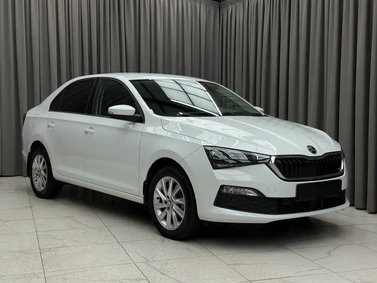 Новый авто Skoda Rapid в кредит