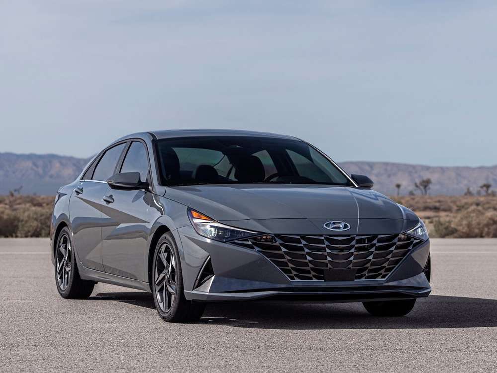 Hyundai Elantra - Изображение №5