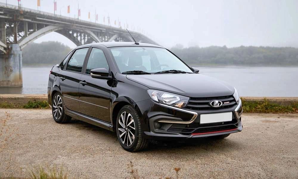 Lada Granta Sport Лифтбек - Изображение №5