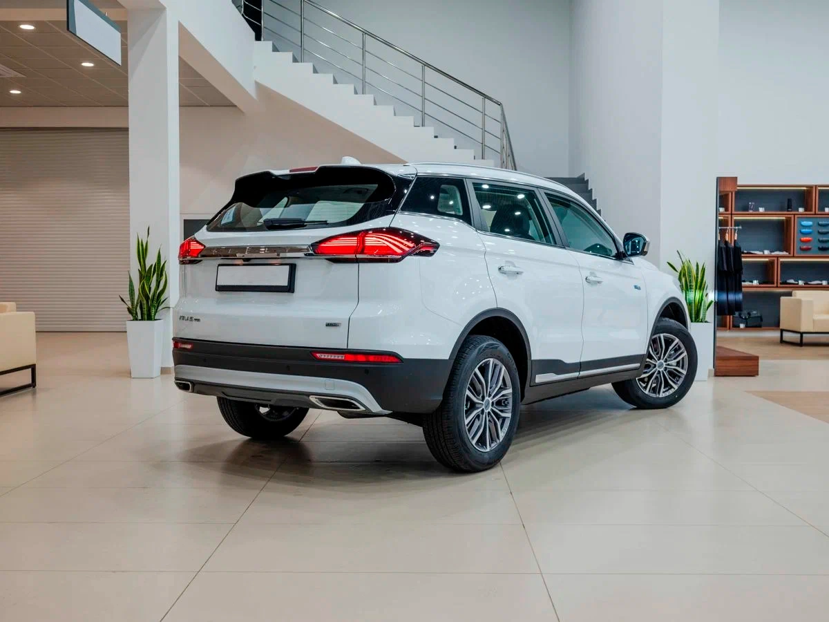 Geely Atlas Pro - Изображение №3