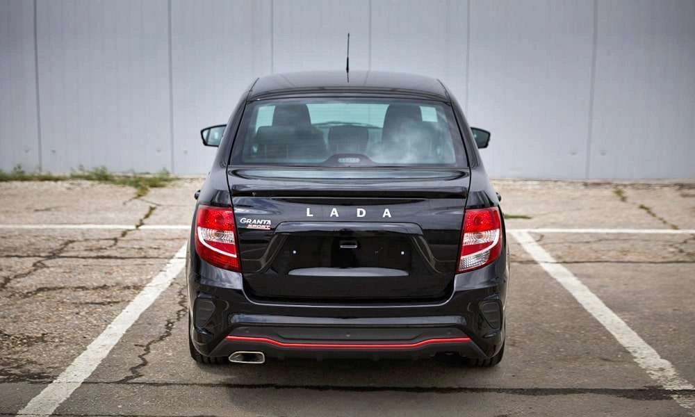 Lada Granta Sport Лифтбек - Изображение №10