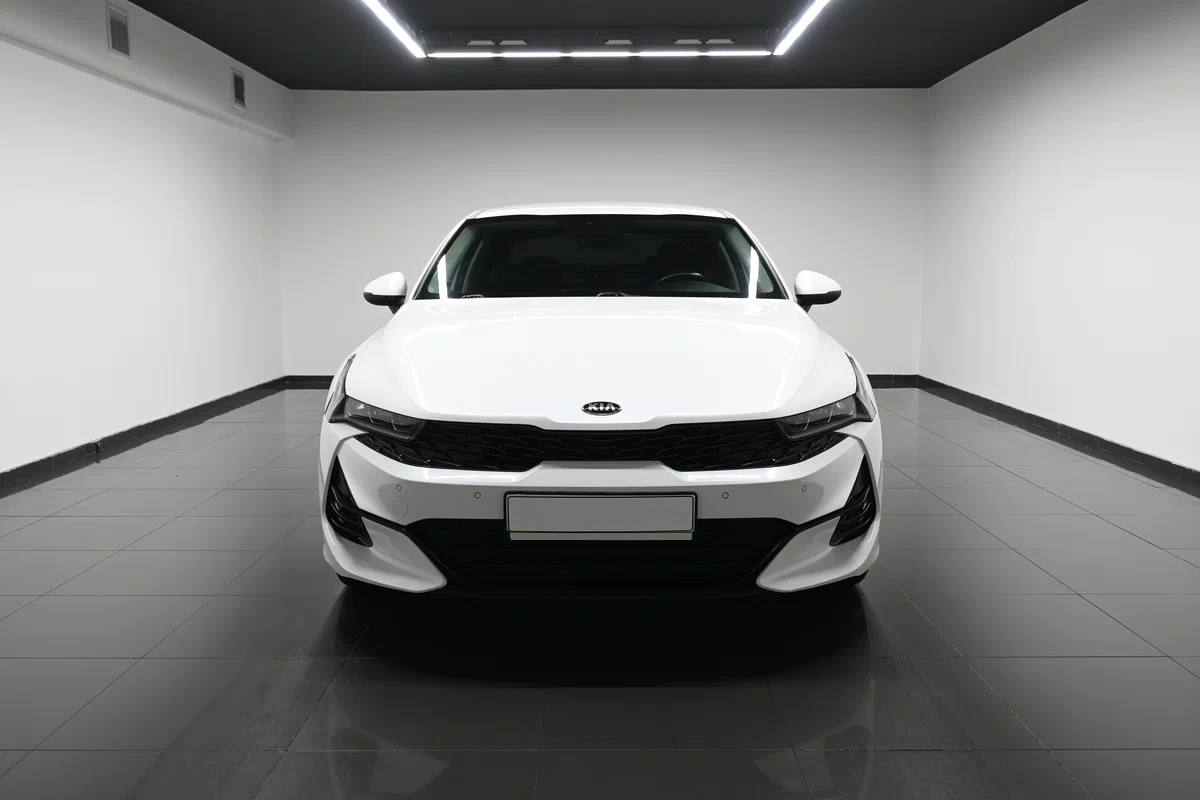 Автомобили KIA K5 по сниженной цене