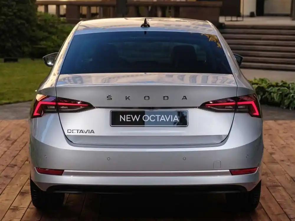 Skoda Octavia - Изображение №8