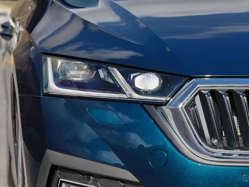 Skoda Octavia - Изображение №17