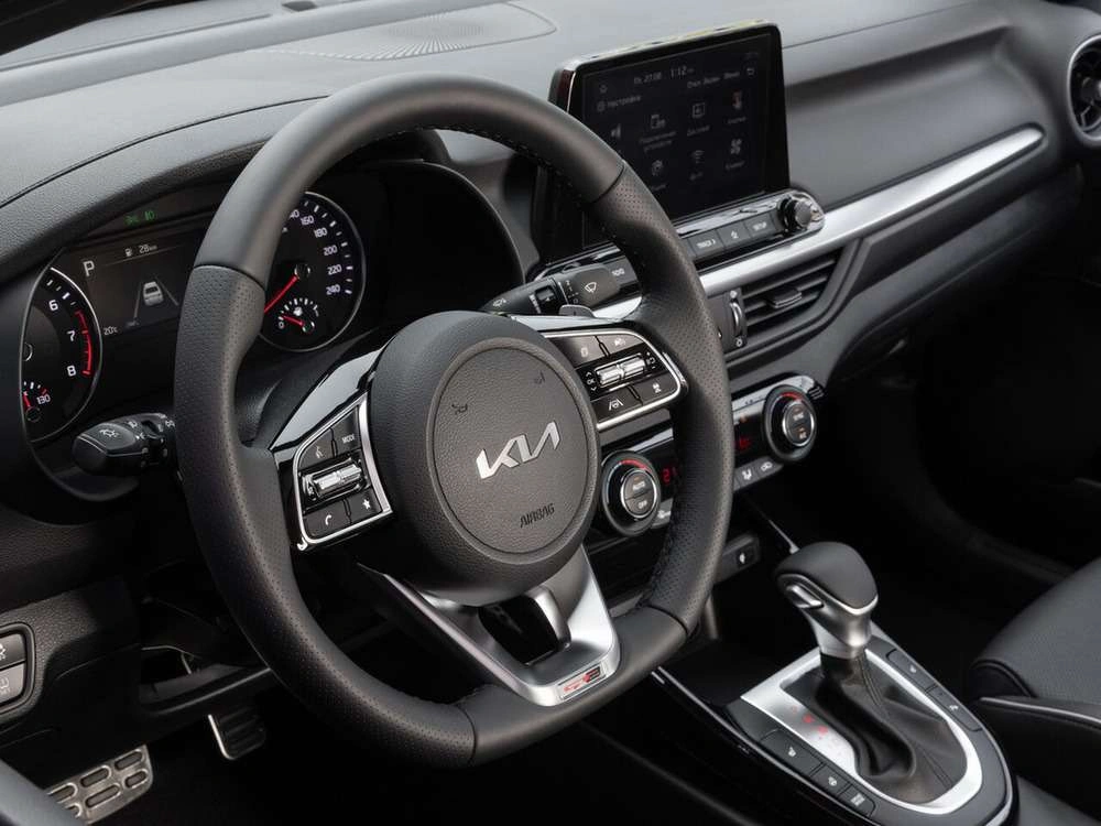KIA Cerato - Изображение №24